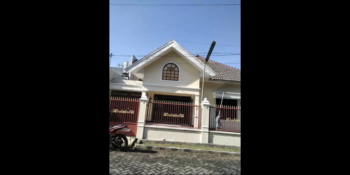 Dijual Rumah Manyar Tirtoyoso Utara Dijual Rumah Manyar Tirtoyoso Utara