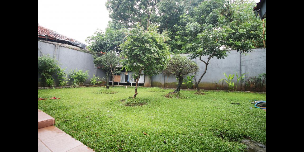 Dijual Rumah Mewah Lokasi Strategis Depan Jalan Utama Dekat Stadion Pakansari dan Cibinong City Mall Dijual Rumah Mewah Lokasi Strategis Depan Jalan Utama Dekat Stadion Pakansari dan Cibinong City Mall