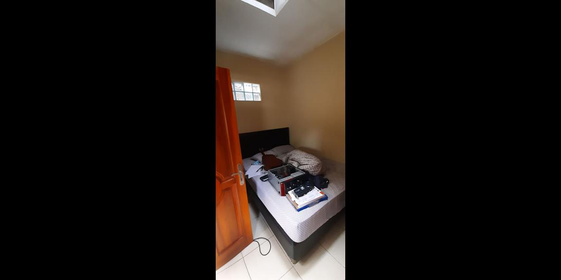 DIJUAL RUMAH TIGA LANTAI DI PASIR IMPUN BANDUNG DIJUAL RUMAH TIGA LANTAI DI PASIR IMPUN BANDUNG