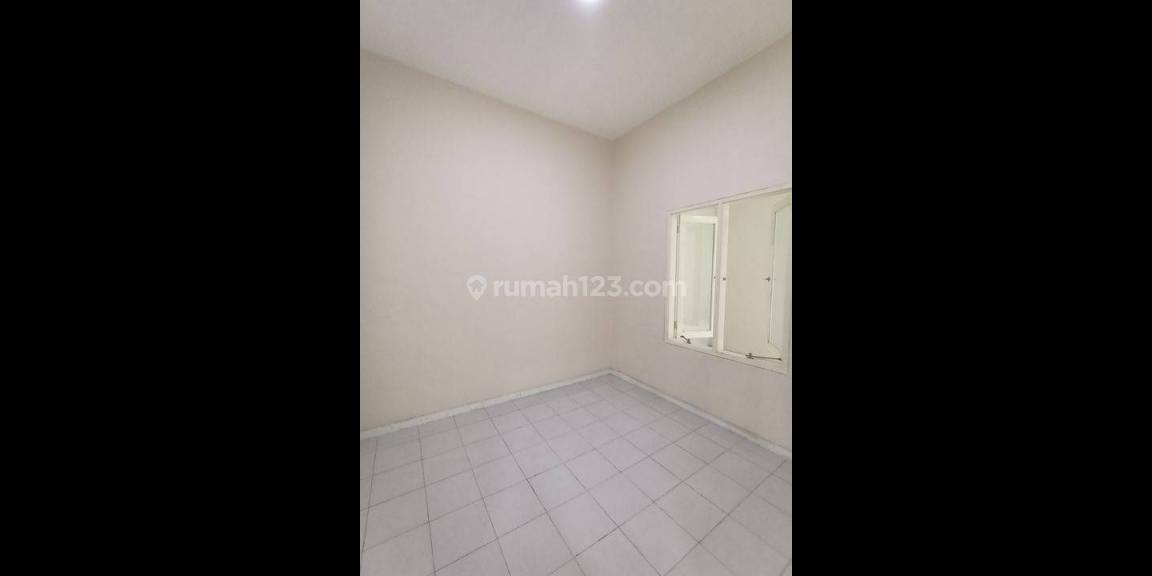 Rahasia Terbaik Sidoarjo - Rumah Modern dan Kosong Dijual! Rahasia Terbaik Sidoarjo - Rumah Modern dan Kosong Dijual!