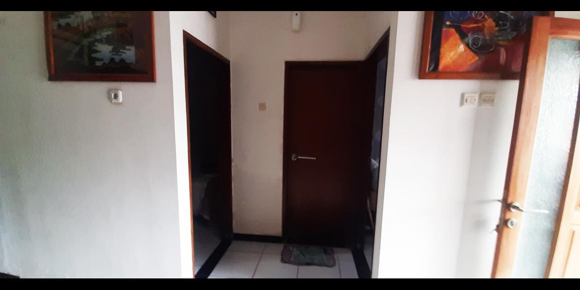 RUMAH SEMI FURNISHED DI JATIHANDAP BANDUNG RUMAH SEMI FURNISHED DI JATIHANDAP BANDUNG