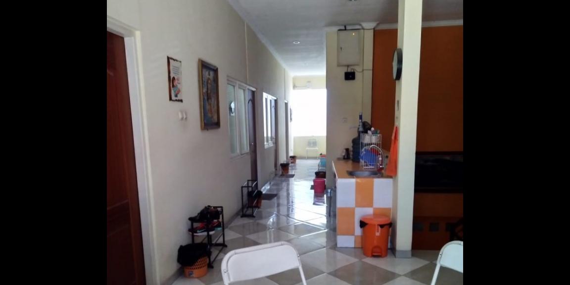 Rumah Kost Dukuh Kupang, Surabaya ~ 10 Kamar | Furnished Rumah Kost Dukuh Kupang, Surabaya ~ 10 Kamar | Furnished