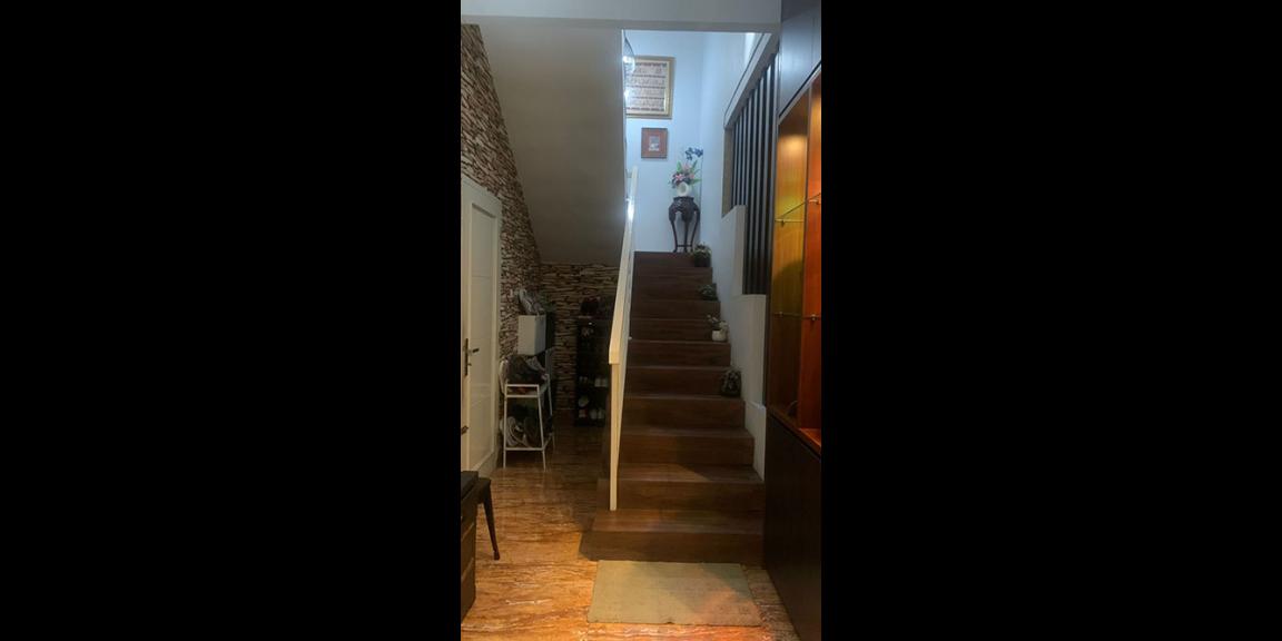 Dijual Cepat Rumah 2 Lantai, Bagus, Nyaman dan Strategis di Joglo, Kembangan, Jakbar Dijual Cepat Rumah 2 Lantai, Bagus, Nyaman dan Strategis di Joglo, Kembangan, Jakbar