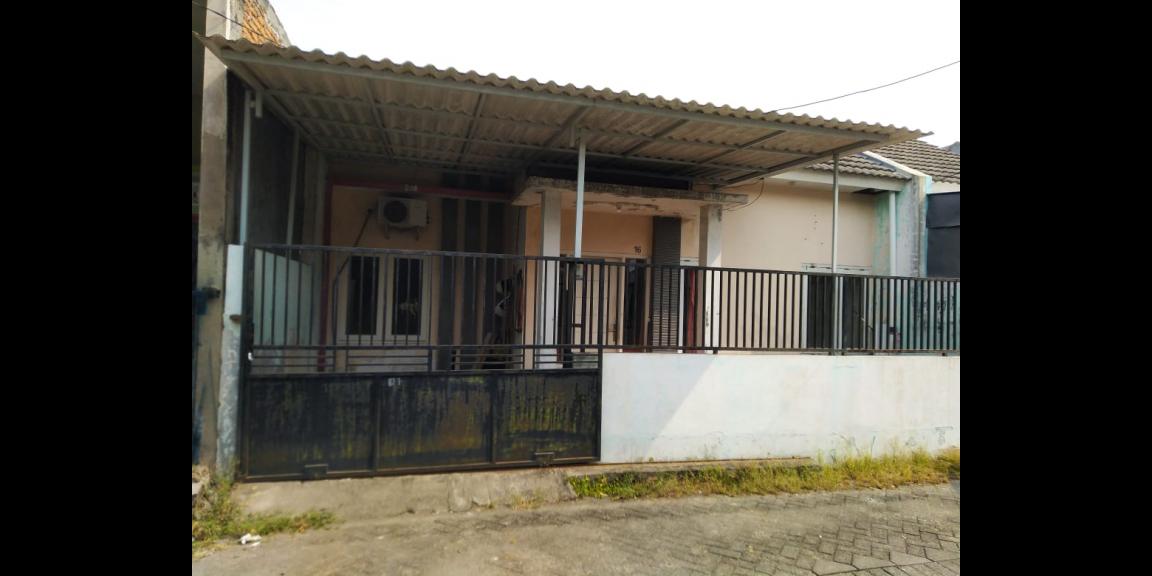 Rumah Minimalis - Hunian Nyaman - Lokasi Strategis di Surabaya Barat Rumah Minimalis - Hunian Nyaman - Lokasi Strategis di Surabaya Barat