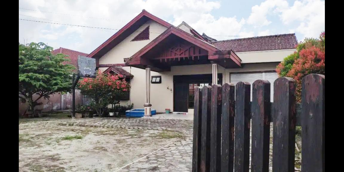 Jual Rumah Dekat Citimall Sampit, RSUD Dr Murjani Sampit, Bundaran Balanga, Polres Kotawaringin Timur Jual Rumah Dekat Citimall Sampit, RSUD Dr Murjani Sampit, Bundaran Balanga, Polres Kotawaringin Timur