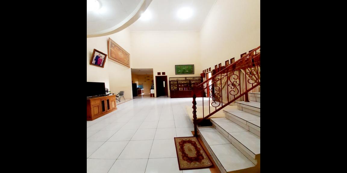 Jual Rumah Mewah di Perumahan Taman Aster Bekasi Dekat Stasiun Cibitung dan RSUD Cibitung Jual Rumah Mewah di Perumahan Taman Aster Bekasi Dekat Stasiun Cibitung dan RSUD Cibitung