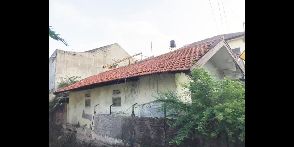 Jual Rumah di Utan Kayu Jakarta Timur Dekat UI Salemba, Kampus UNJ, UIJ, RSUD Matraman, Pasar Pramuka Jual Rumah di Utan Kayu Jakarta Timur Dekat UI Salemba, Kampus UNJ, UIJ, RSUD Matraman, Pasar Pramuka