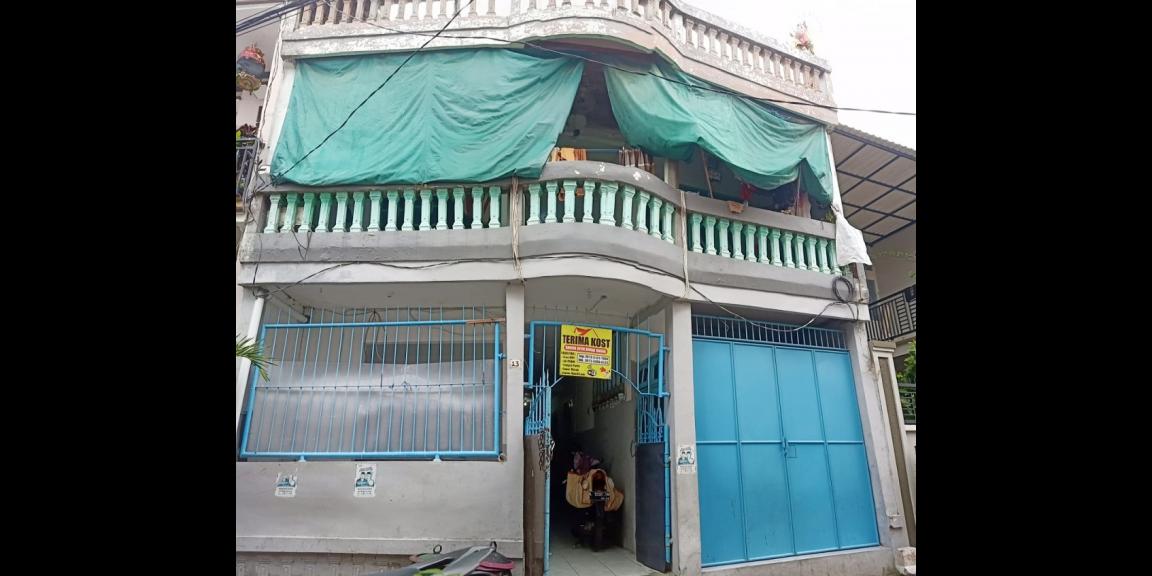 Jual Rumah Kost 12 Kamar 3 Lantai di Kenjeran Surabaya Dekat Suramadu, UNAIR dan ITS Jual Rumah Kost 12 Kamar 3 Lantai di Kenjeran Surabaya Dekat Suramadu, UNAIR dan ITS