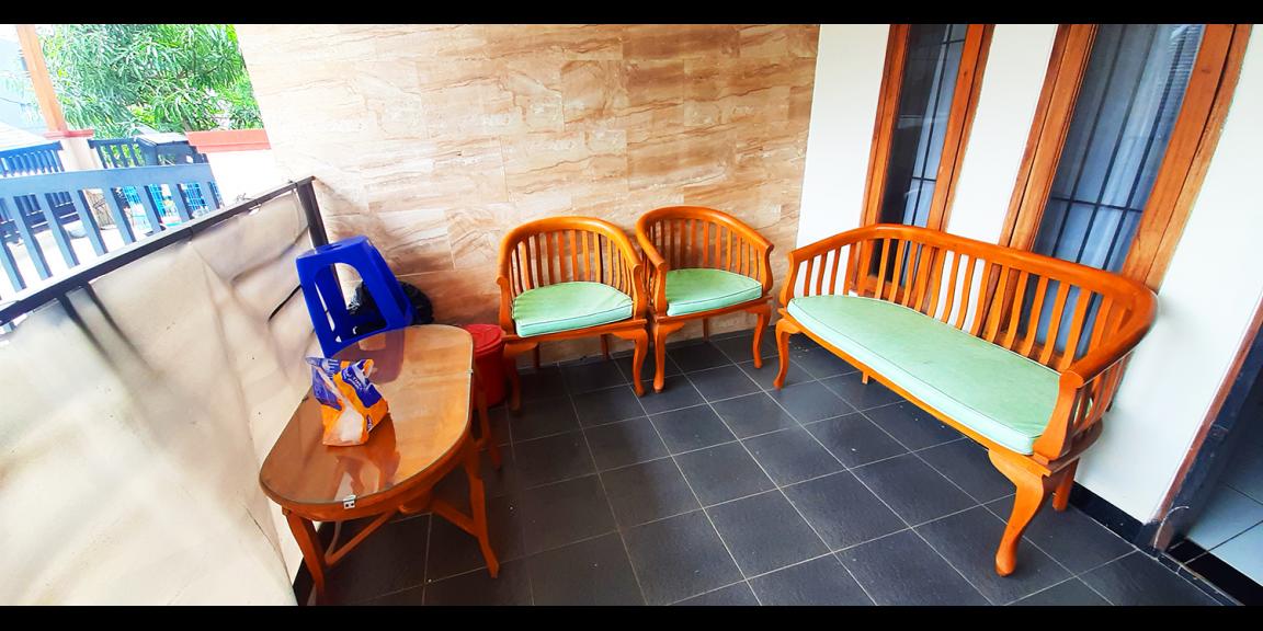 RUMAH SEMI FURNISHED DI JATIHANDAP BANDUNG RUMAH SEMI FURNISHED DI JATIHANDAP BANDUNG