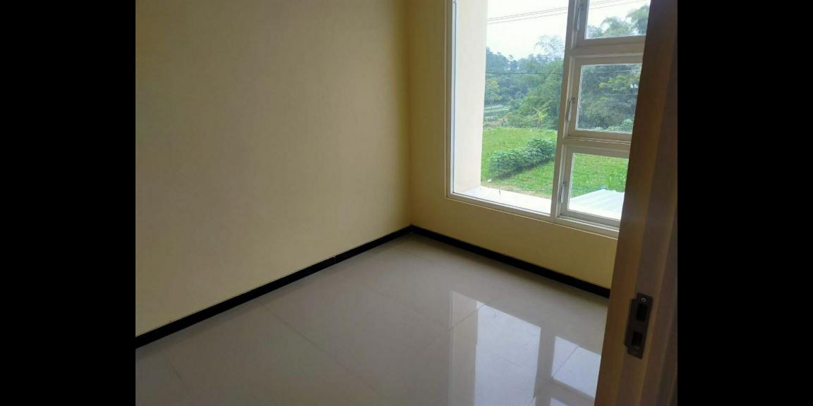 Perumahan mewah kota Batu 2 Lt type 70 Promo 465jt khusus 1 rumah saja pinggir jalan raya aspal. Perumahan mewah kota Batu 2 Lt type 70 Promo 465jt khusus 1 rumah saja pinggir jalan raya aspal.