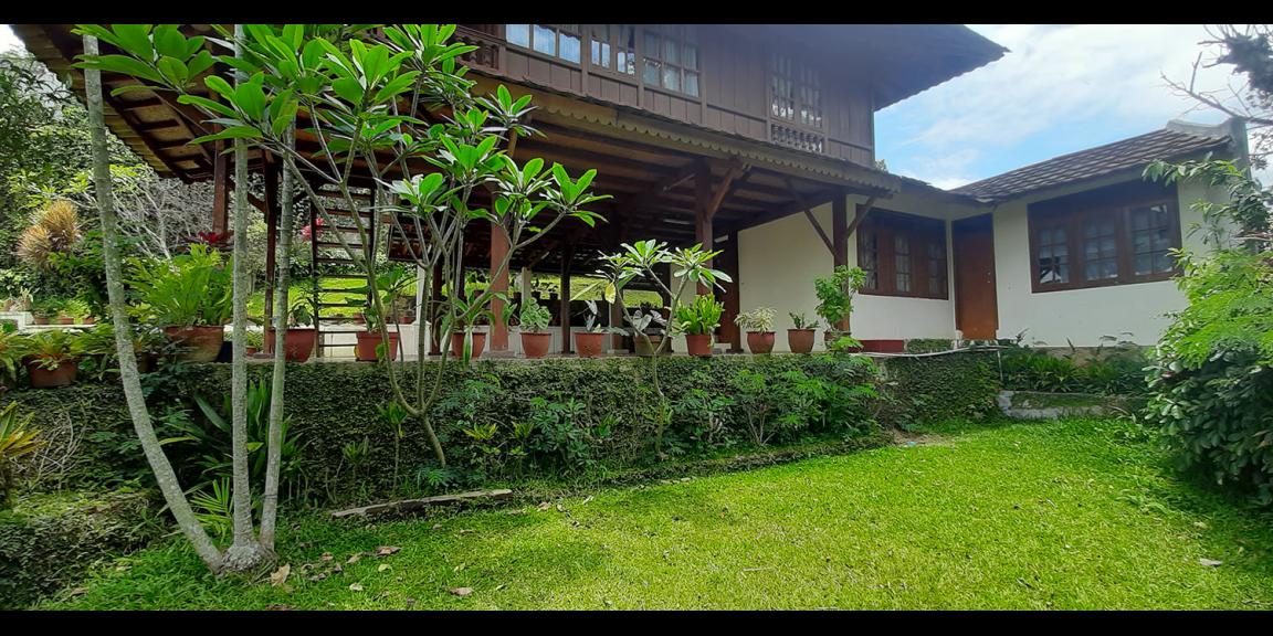 RUMAH DAN TANAH MAIN ROAD CIGADUNG BANDUNG RUMAH DAN TANAH MAIN ROAD CIGADUNG BANDUNG