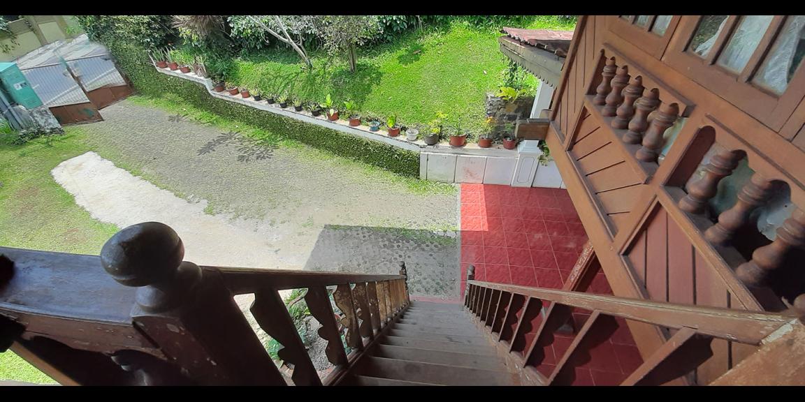 RUMAH DAN TANAH MAIN ROAD CIGADUNG BANDUNG RUMAH DAN TANAH MAIN ROAD CIGADUNG BANDUNG