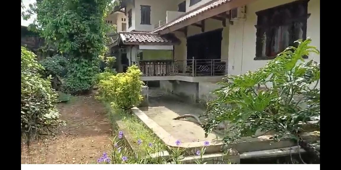 Rumah Mewah Klasik 1460mtr nego sampai deal Rumah Mewah Klasik 1460mtr nego sampai deal
