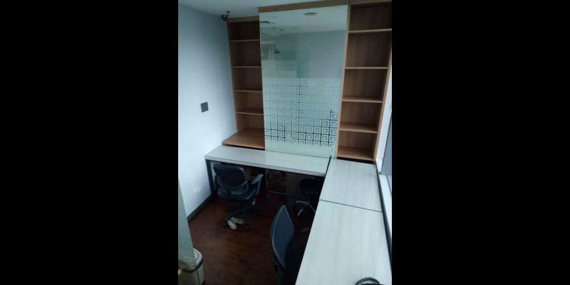 Ruang Kantor Minimalis dan Terjangkau ukr 3 Pax with View Ruang Kantor Minimalis dan Terjangkau ukr 3 Pax with View