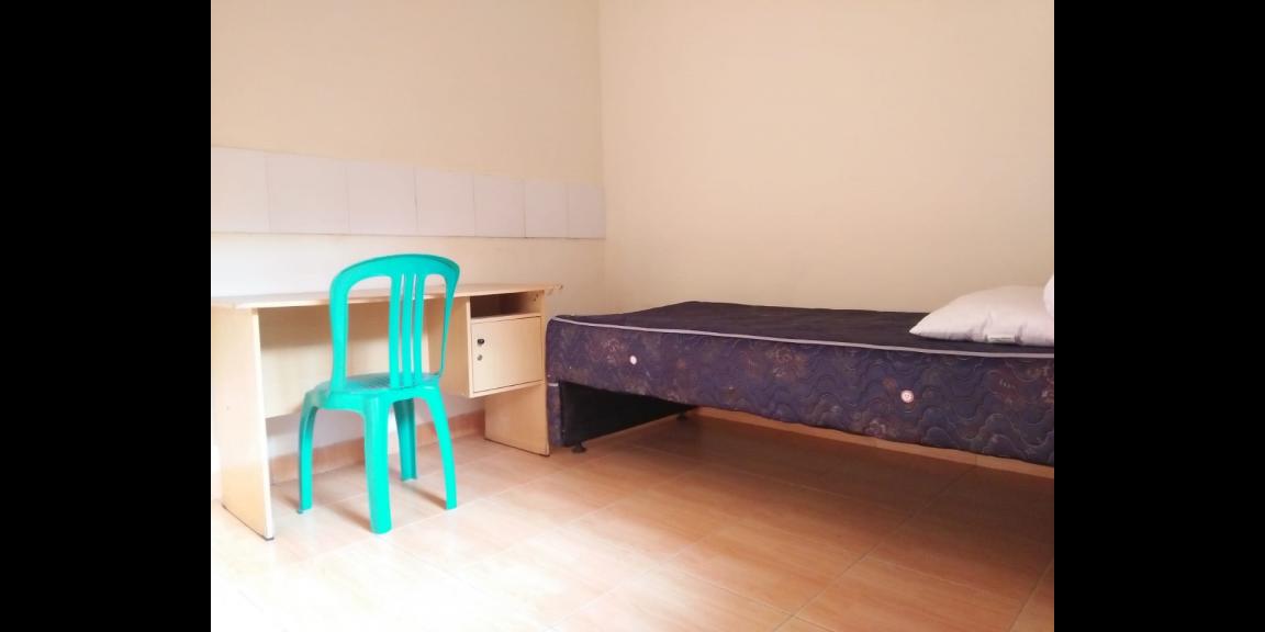 Kost Murah Bersih Lengkap di Komplek BSD Dekat AEON Mall BSD dan Stasiun Rawa Buntu Kost Murah Bersih Lengkap di Komplek BSD Dekat AEON Mall BSD dan Stasiun Rawa Buntu