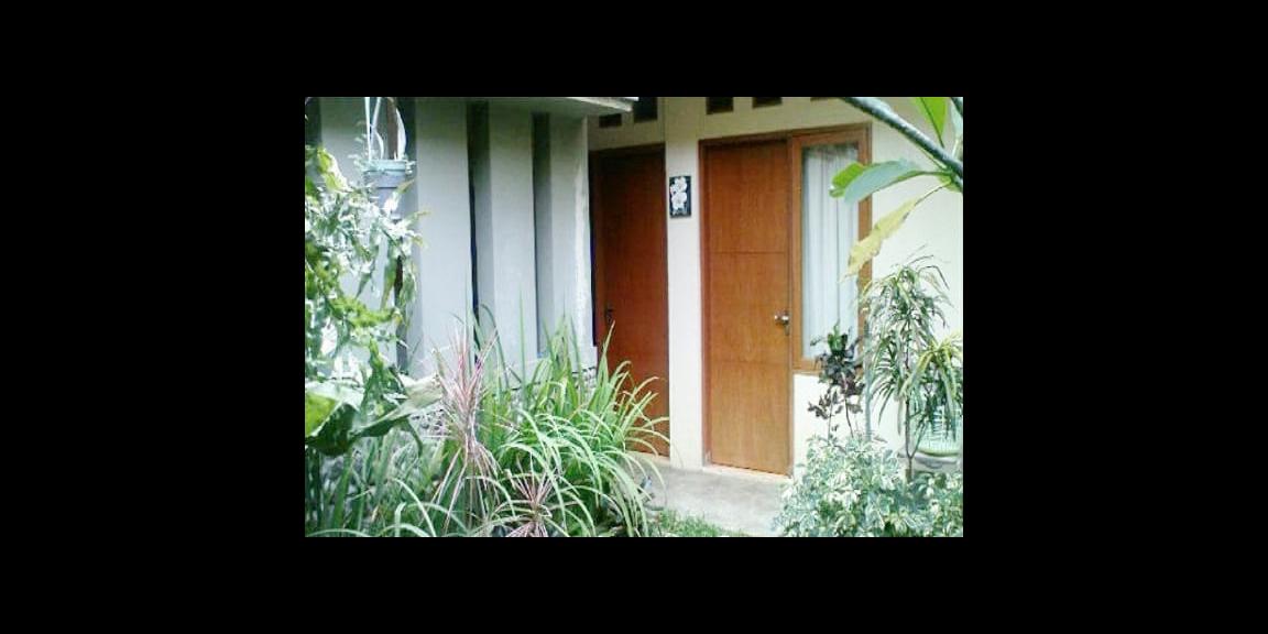 Kost Murah Bersih Lengkap di Komplek BSD Dekat AEON Mall BSD dan Stasiun Rawa Buntu Kost Murah Bersih Lengkap di Komplek BSD Dekat AEON Mall BSD dan Stasiun Rawa Buntu