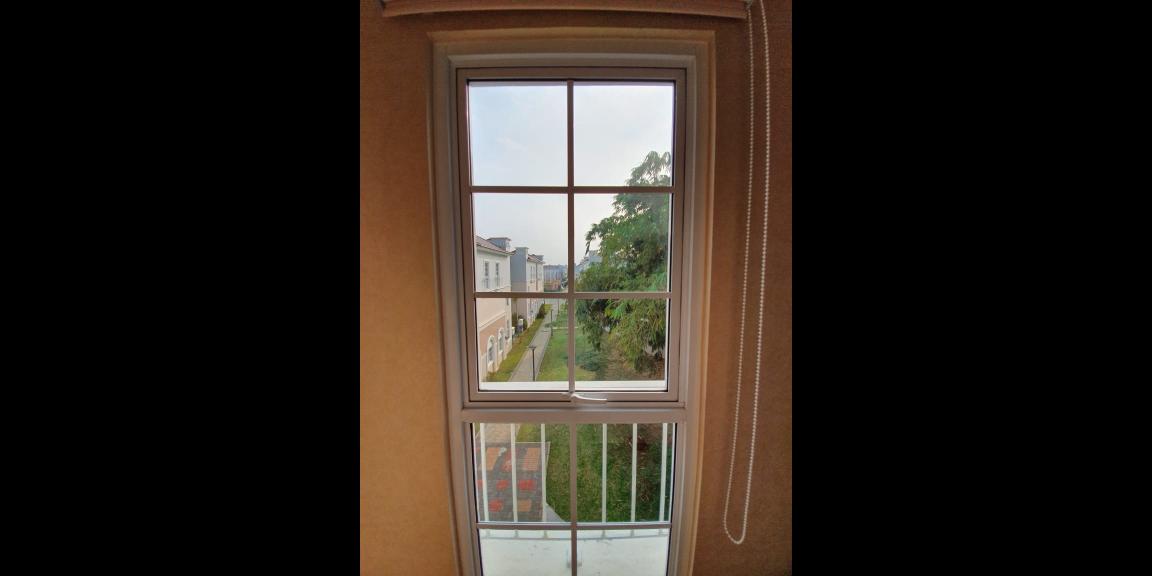 Kost Eksklusif Khusus Putra di Elesha House BSD Tangerang Bisa Berenang Sepuasnya Kost Eksklusif Khusus Putra di Elesha House BSD Tangerang Bisa Berenang Sepuasnya