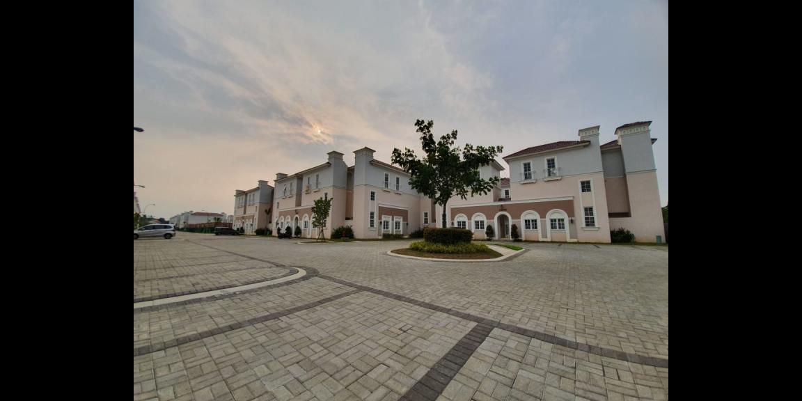 Kost Eksklusif Khusus Putra di Elesha House BSD Tangerang Bisa Berenang Sepuasnya Kost Eksklusif Khusus Putra di Elesha House BSD Tangerang Bisa Berenang Sepuasnya