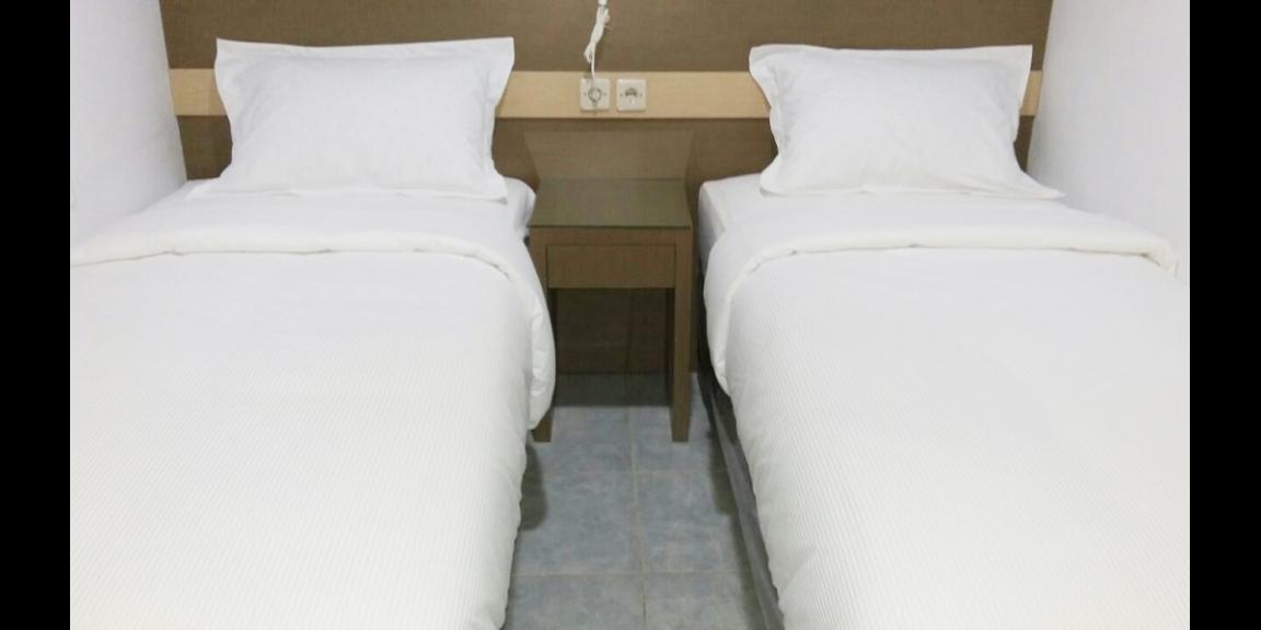 Kost Dekat Bandara Soekarno Hatta, PT. Mayora Indah Tbk, Stasiun Poris dan Terminal Kalideres Kost Dekat Bandara Soekarno Hatta, PT. Mayora Indah Tbk, Stasiun Poris dan Terminal Kalideres