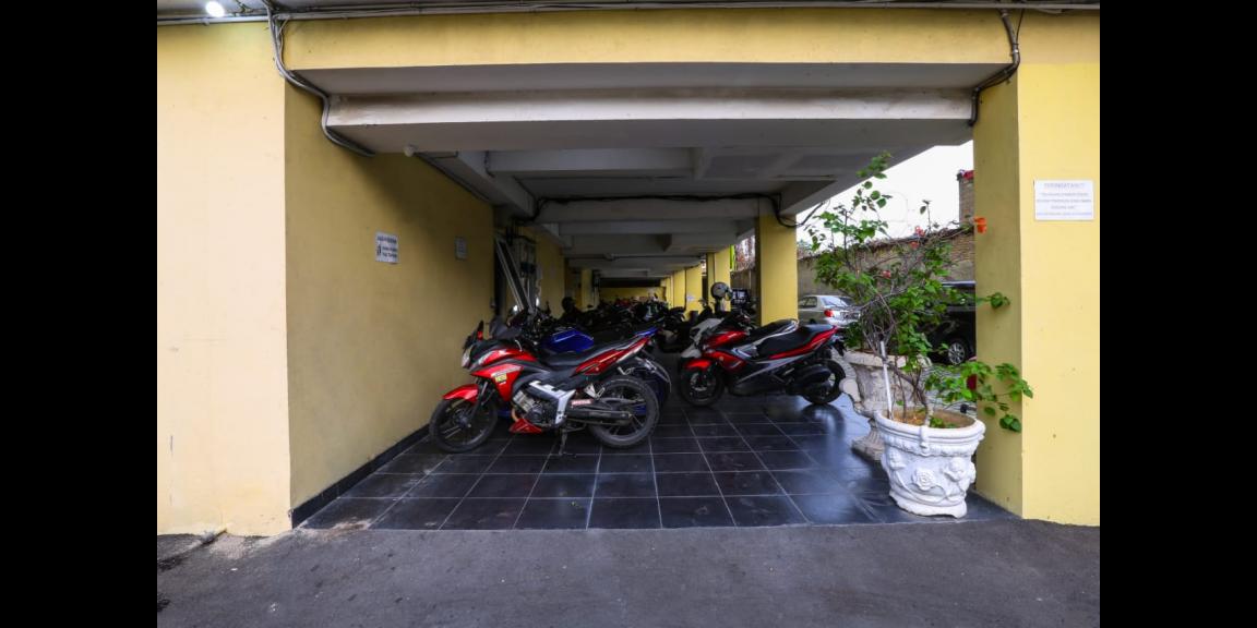 Kost Dekat BINUS Universitas Bina Nusantara dan Dekat Universitas Esa Unggul Jakarta Barat Kost Dekat BINUS Universitas Bina Nusantara dan Dekat Universitas Esa Unggul Jakarta Barat