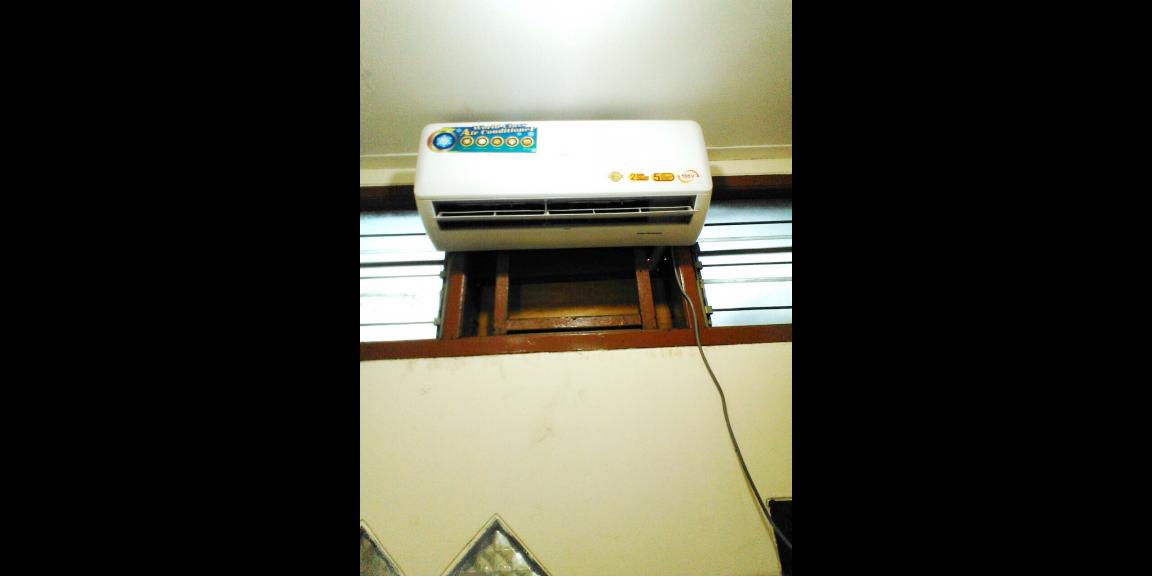 Kost Putra Dekat Kampus BINUS Anggrek, Universitas Esa Unggul dan Mall Taman Anggrek Kost Putra Dekat Kampus BINUS Anggrek, Universitas Esa Unggul dan Mall Taman Anggrek