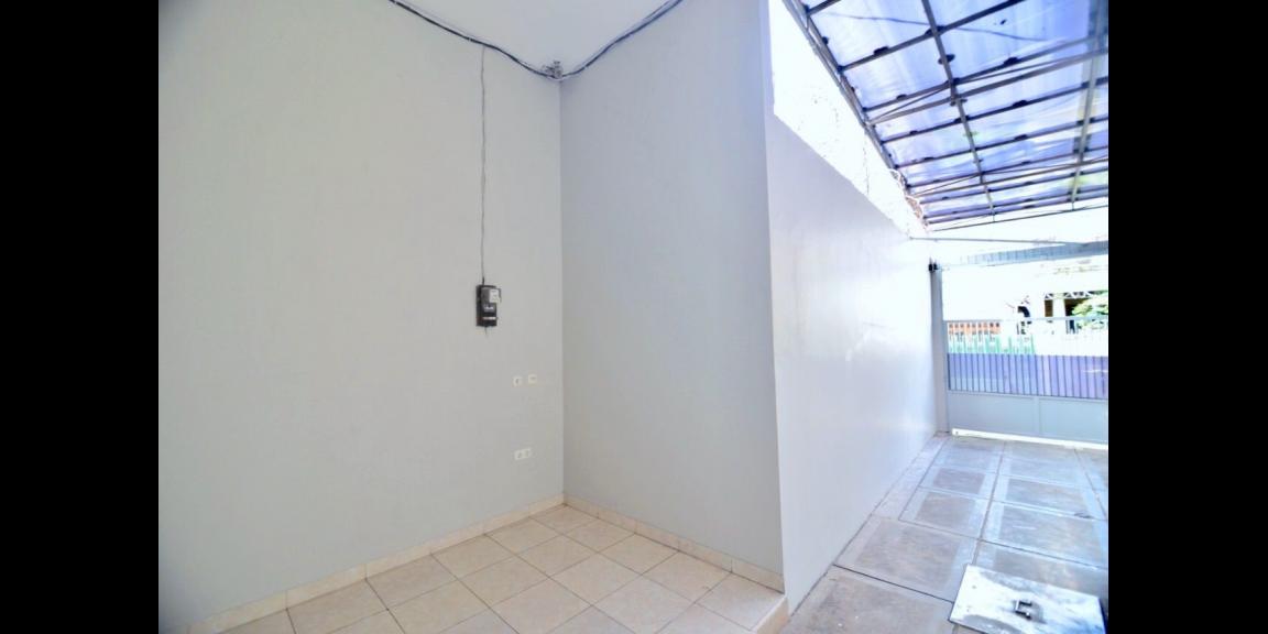 Kost Murah Dekat ITC Roxy Mas, Universitas Trisakti, Gajah Mada Plaza, Harmoni dan Monas  Kost Murah Dekat ITC Roxy Mas, Universitas Trisakti, Gajah Mada Plaza, Harmoni dan Monas