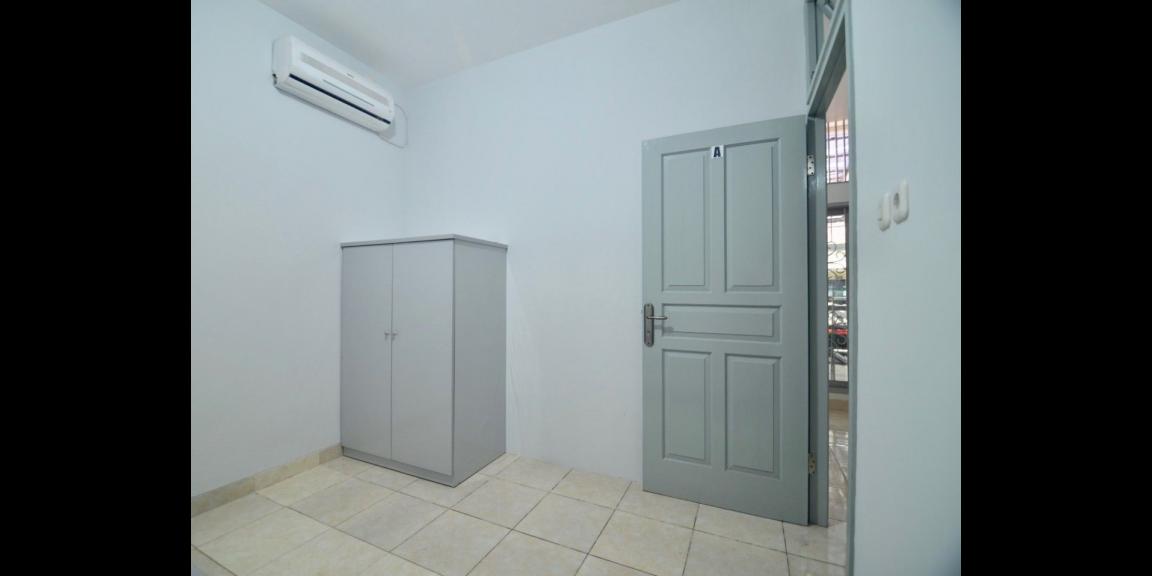 Kost Murah Dekat ITC Roxy Mas, Universitas Trisakti, Gajah Mada Plaza, Harmoni dan Monas  Kost Murah Dekat ITC Roxy Mas, Universitas Trisakti, Gajah Mada Plaza, Harmoni dan Monas