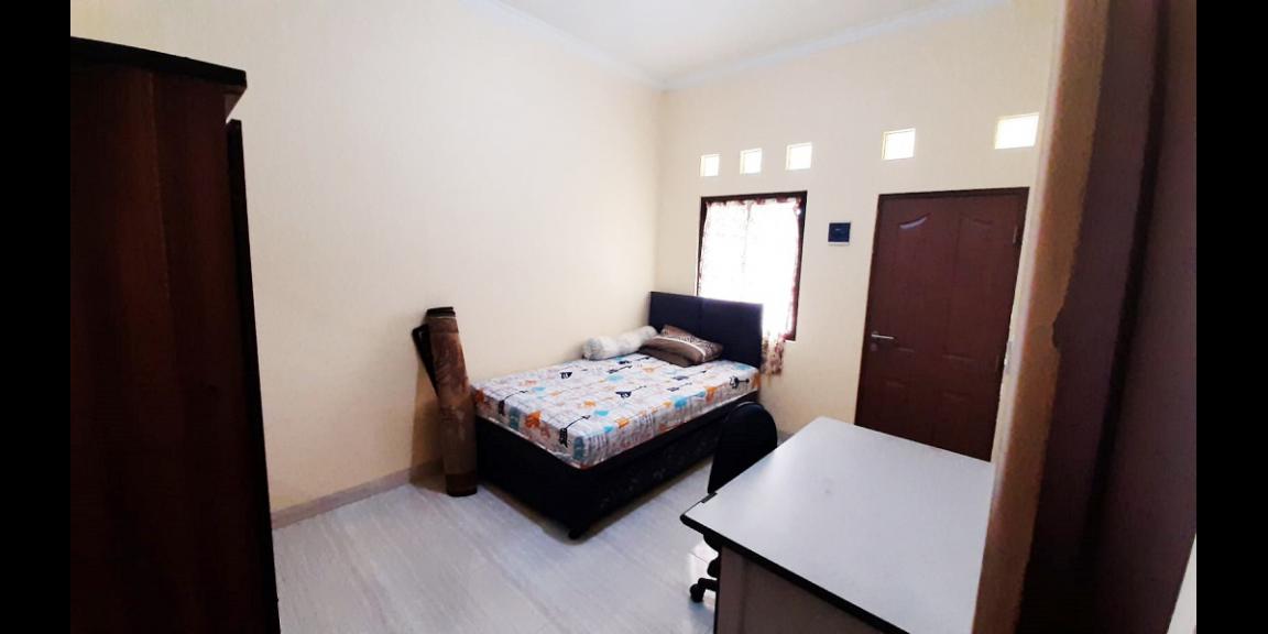 Kost Dekat Kampus UMN, Universitas Pradita, Rumah Sakit Mentari, Mall Summarecon Serpong Kost Dekat Kampus UMN, Universitas Pradita, Rumah Sakit Mentari, Mall Summarecon Serpong