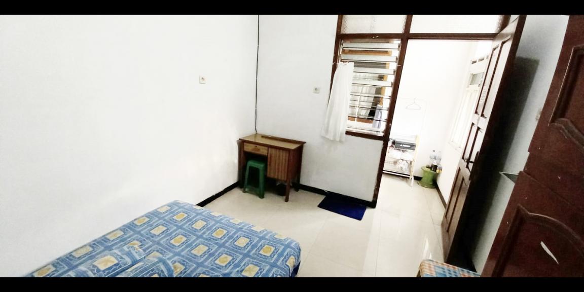 Kost Dekat Universitas Wijaya Kusuma, Mall Ciputra World Surabaya, Mall Lagoon Avenue, Islamic Centre Surabaya Kost Dekat Universitas Wijaya Kusuma, Mall Ciputra World Surabaya, Mall Lagoon Avenue, Islamic Centre Surabaya