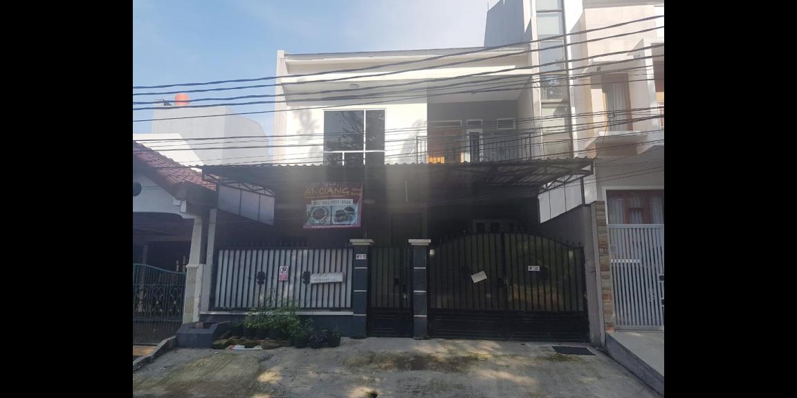 Kost Putri Dekat Mall Kelapa Gading, Summarecon Mall Kelapa Gading dan Mall Of Indonesia Kost Putri Dekat Mall Kelapa Gading, Summarecon Mall Kelapa Gading dan Mall Of Indonesia