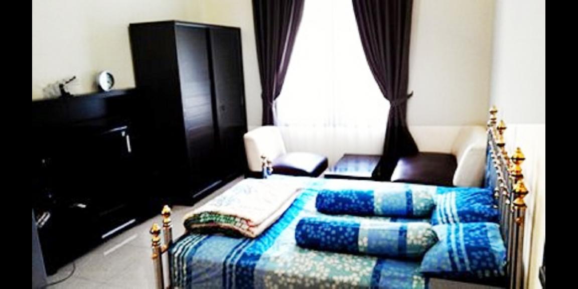 Kost Dekat Tunjungan Plaza, UNAIR, Kampus UWK, BG Junction dan The Central Mall Surabaya Kost Dekat Tunjungan Plaza, UNAIR, Kampus UWK, BG Junction dan The Central Mall Surabaya