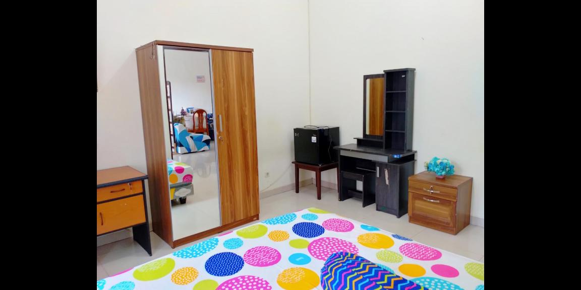Kost Dekat Tunjungan Plaza, UNAIR, Kampus UWK, BG Junction dan The Central Mall Surabaya Kost Dekat Tunjungan Plaza, UNAIR, Kampus UWK, BG Junction dan The Central Mall Surabaya