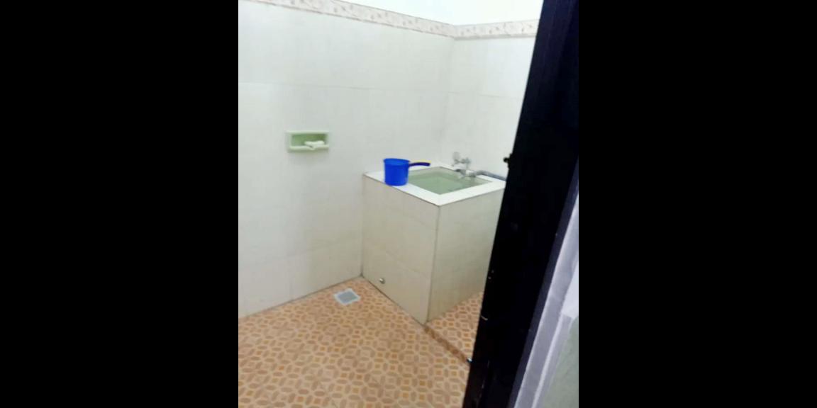 Kost Putra Dekat UNAIR, Tunjungan Plaza, Kaza Mall dan Stasiun Gubeng Surabaya Kost Putra Dekat UNAIR, Tunjungan Plaza, Kaza Mall dan Stasiun Gubeng Surabaya