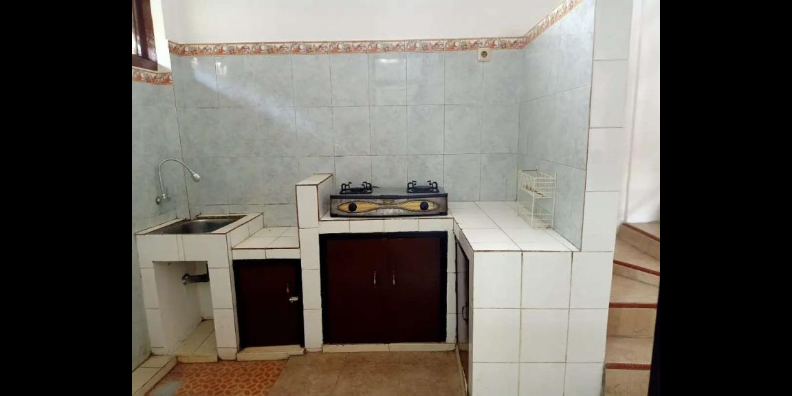 Kost Putra Dekat UNAIR, Tunjungan Plaza, Kaza Mall dan Stasiun Gubeng Surabaya Kost Putra Dekat UNAIR, Tunjungan Plaza, Kaza Mall dan Stasiun Gubeng Surabaya