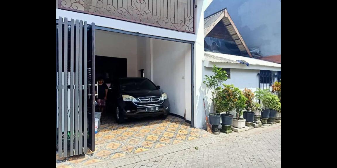 Kost Putra Dekat UNAIR, Tunjungan Plaza, Kaza Mall dan Stasiun Gubeng Surabaya Kost Putra Dekat UNAIR, Tunjungan Plaza, Kaza Mall dan Stasiun Gubeng Surabaya