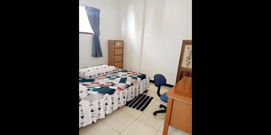 Kost Putra Dekat UNAIR, Tunjungan Plaza, Kaza Mall dan Stasiun Gubeng Surabaya Kost Putra Dekat UNAIR, Tunjungan Plaza, Kaza Mall dan Stasiun Gubeng Surabaya