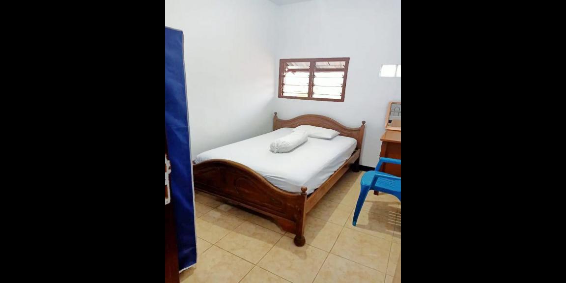 Kost Putra Dekat UNAIR, Tunjungan Plaza, Kaza Mall dan Stasiun Gubeng Surabaya Kost Putra Dekat UNAIR, Tunjungan Plaza, Kaza Mall dan Stasiun Gubeng Surabaya