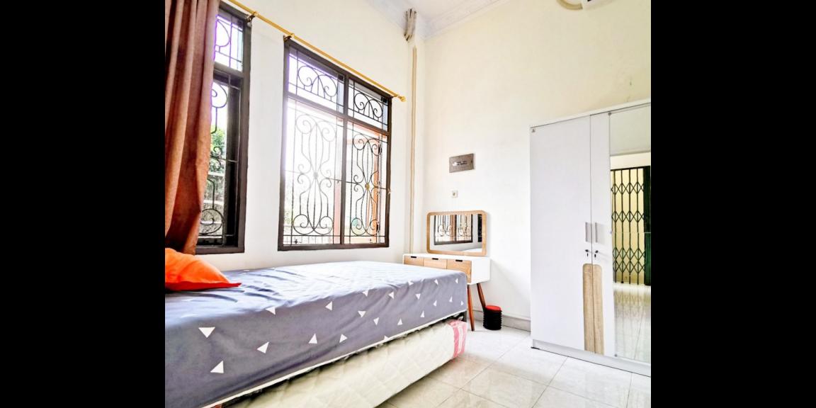 Kost Putri Fasilitas Lengkap Dekat Universitas Trisakti ITC Roxy dan Harmoni Kost Putri Fasilitas Lengkap Dekat Universitas Trisakti ITC Roxy dan Harmoni