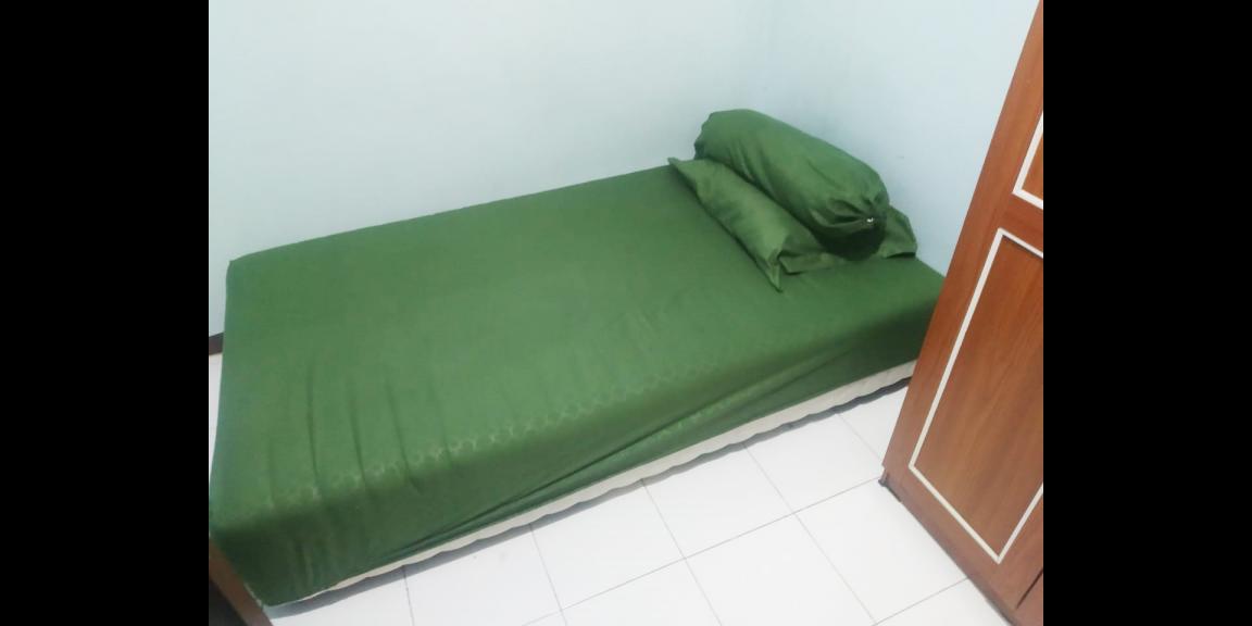 Kost Dekat Kampus UNJ Universitas Negeri Jakarta dan Dekat Rumah Sakit Persahabatan  Kost Dekat Kampus UNJ Universitas Negeri Jakarta dan Dekat Rumah Sakit Persahabatan