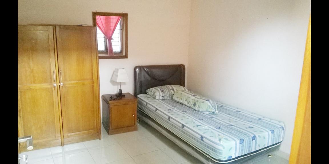 Kost Pondok Orange Jl. Kebagusan 1 Dekat Jl. TB Simatupang, Arcadia, Nestle, Officepark 18 Kost Pondok Orange Jl. Kebagusan 1 Dekat Jl. TB Simatupang, Arcadia, Nestle, Officepark 18