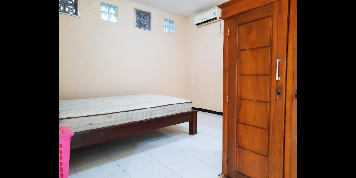 Kost di Matraman Jakarta Timur Dekat Kantor Bea Cukai dan Universitas Negeri Jakarta Kost di Matraman Jakarta Timur Dekat Kantor Bea Cukai dan Universitas Negeri Jakarta