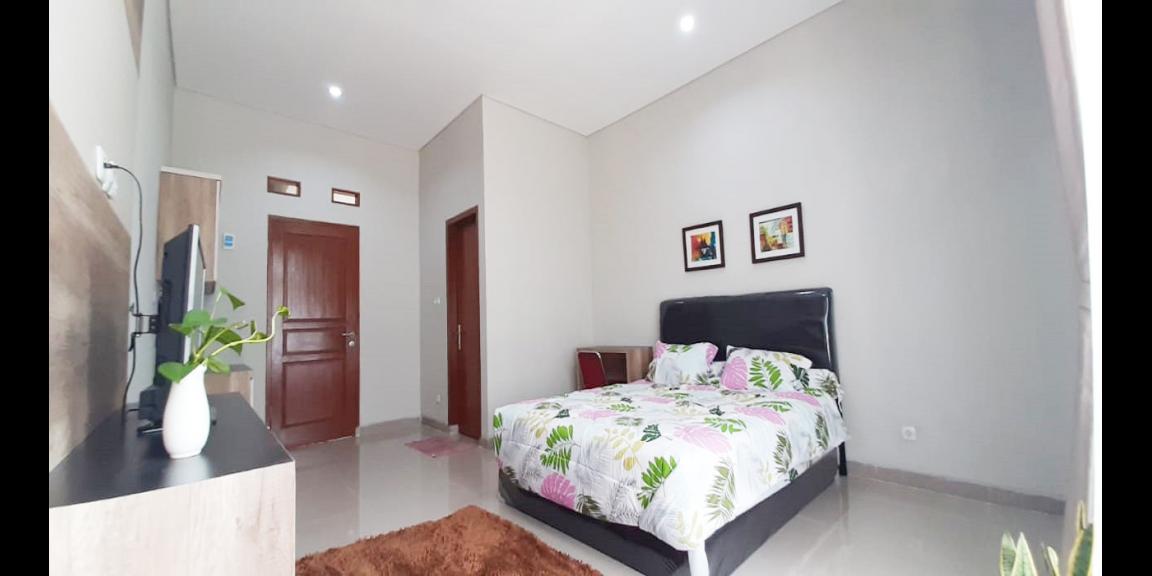 Kost Eksklusif di Kemang Jakarta Selatan Dekat Lippo Mall Kemang dan Kem Chicks Kost Eksklusif di Kemang Jakarta Selatan Dekat Lippo Mall Kemang dan Kem Chicks