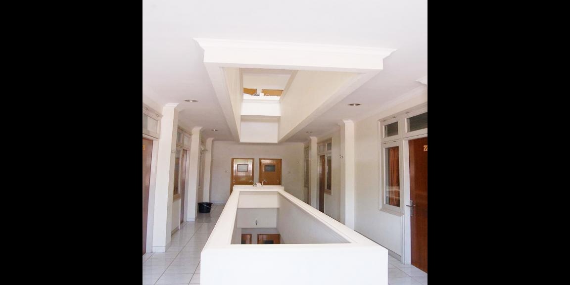 Kost Putra Dekat UNJ, UIJ, Kampus UI Salemba, RSCM, Percetakan Negara dan Graha BNPB  Kost Putra Dekat UNJ, UIJ, Kampus UI Salemba, RSCM, Percetakan Negara dan Graha BNPB