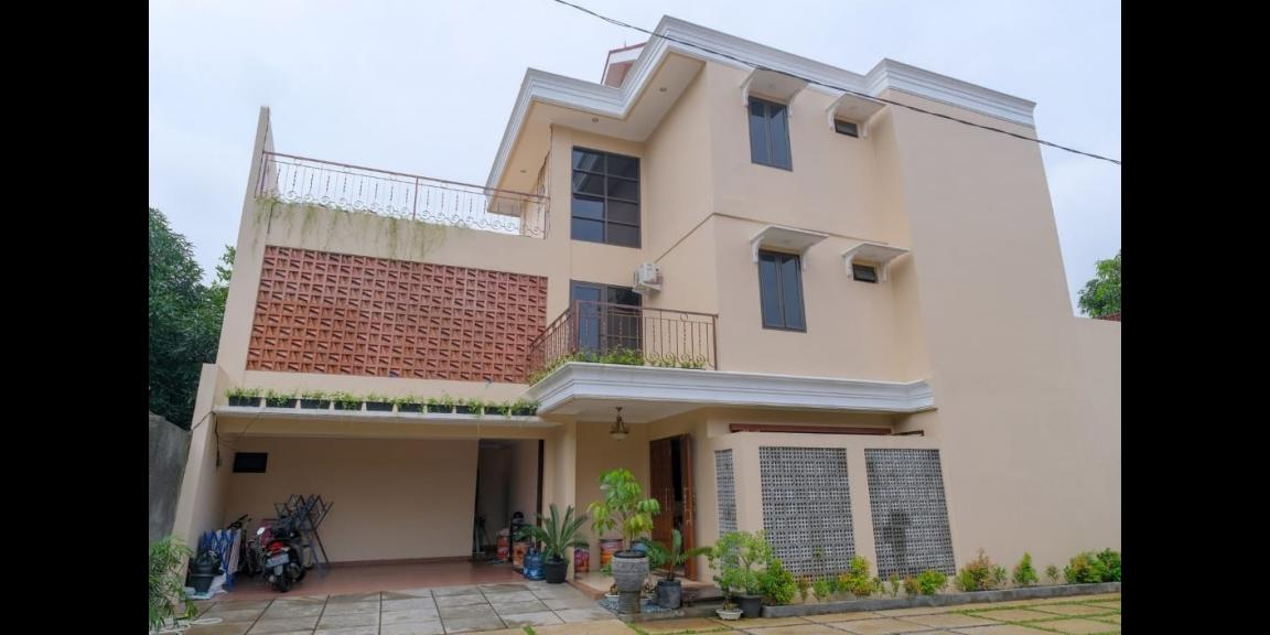 Kost Putri Dekat UNAS Universitas Nasional, Mall Pejaten Village dan Stasiun Pasar Minggu Kost Putri Dekat UNAS Universitas Nasional, Mall Pejaten Village dan Stasiun Pasar Minggu