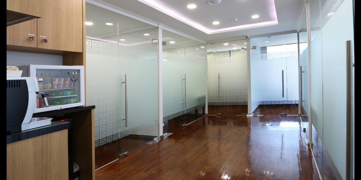 Ruang Kerja Kantor 3 Pax View Kota Kasablanka Ruang Kerja Kantor 3 Pax View Kota Kasablanka