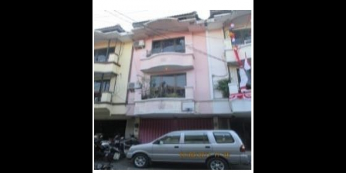 Dijual Ruko 3 lantai di komplek RUKO Surabaya Utara Dijual Ruko 3 lantai di komplek RUKO Surabaya Utara