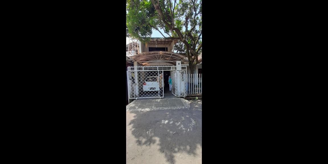 DIJUAL RUMAH SATU SETENGAH LANTAI DI TURANGGA KOTA BANDUNG DIJUAL RUMAH SATU SETENGAH LANTAI DI TURANGGA KOTA BANDUNG