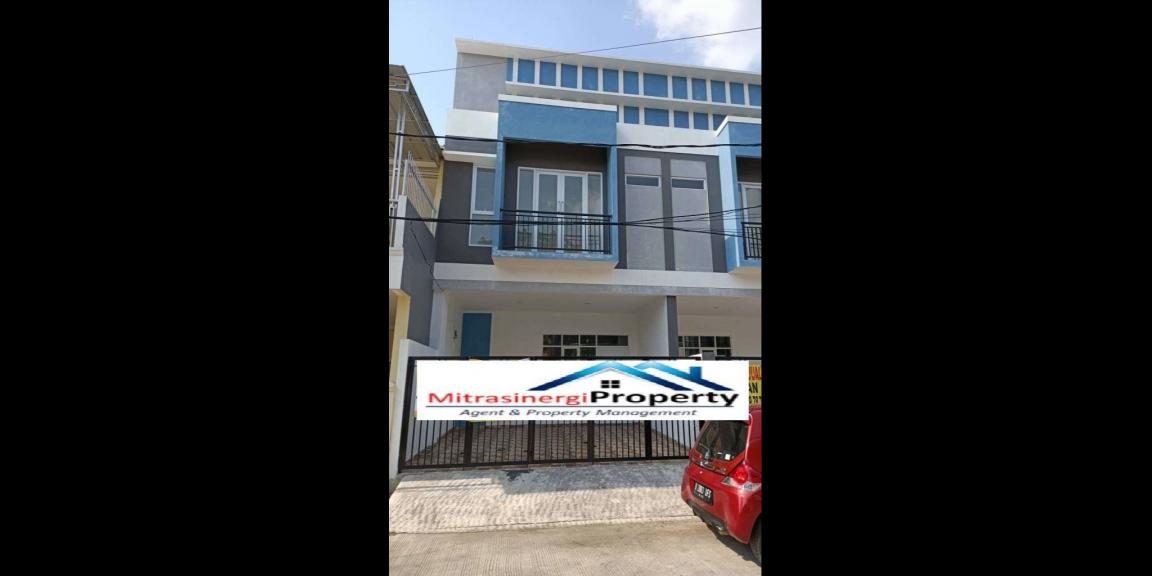 Rumah Brand New 2LT di Kelapa Gading jakarta Utara Rumah Brand New 2LT di Kelapa Gading jakarta Utara