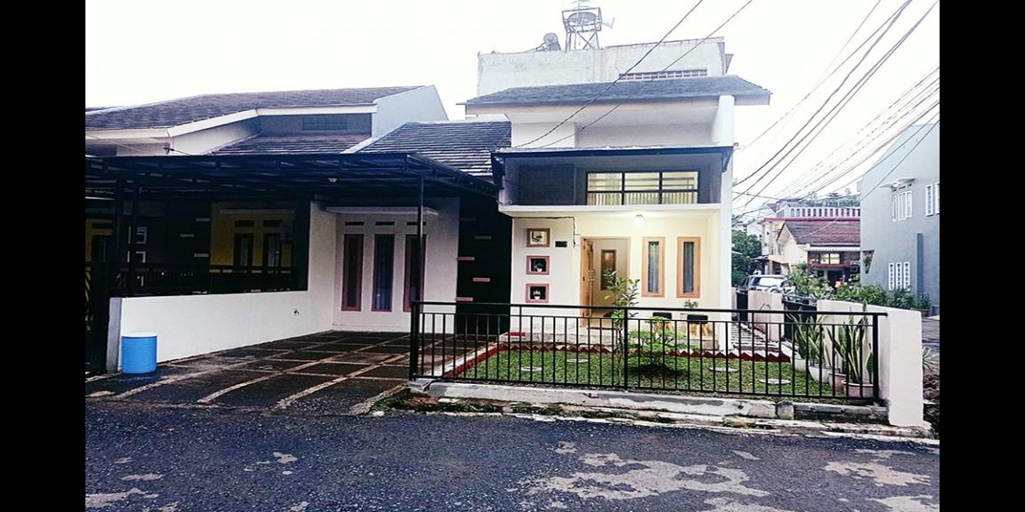 RUMAH CANTIK DUA LANTAI GAYA MINIMALIS DI KOPO BANDUNG RUMAH CANTIK DUA LANTAI GAYA MINIMALIS DI KOPO BANDUNG