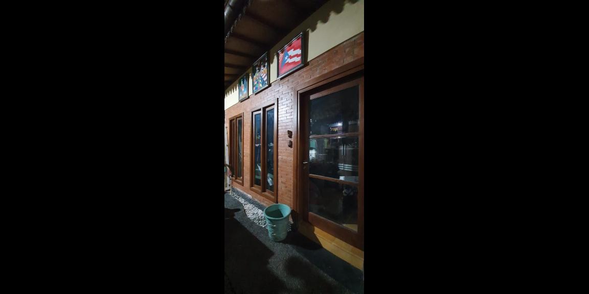 Dijual Cepat Rumah Bagus dan Strategis 2 Lantai di Sleman, Yogyakarta Dijual Cepat Rumah Bagus dan Strategis 2 Lantai di Sleman, Yogyakarta